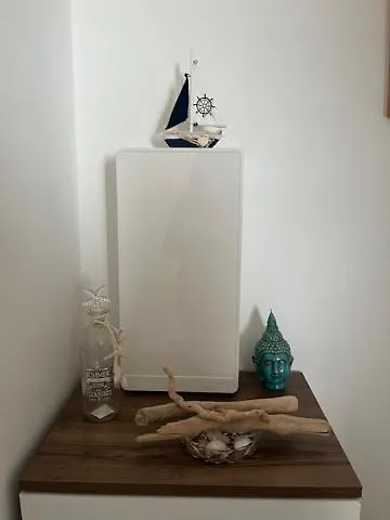 F2 Rez De Entre Et Montagne * San-Martino-di-Lota