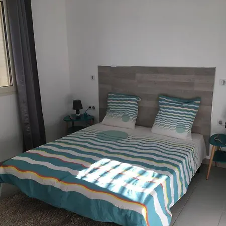 F2 Rez De Entre Et Montagne Apartment