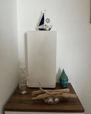 F2 Rez De Entre Et Montagne * San-Martino-di-Lota